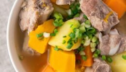 Vietnamese Pork Rib Soup featured image
